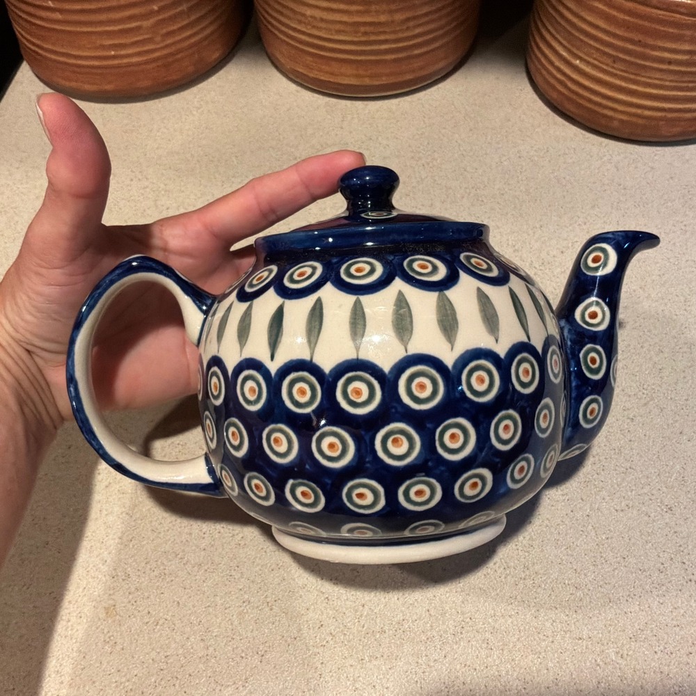 Boleslawiec Polish Pottery Teapot Peacock Eye Pattern Hand Made in Poland EUC